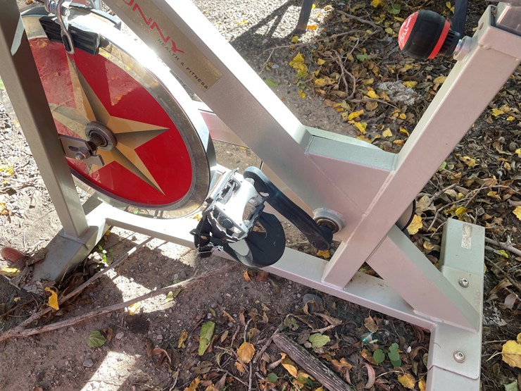 #3709-•-sunny-exercise-bike-image-6