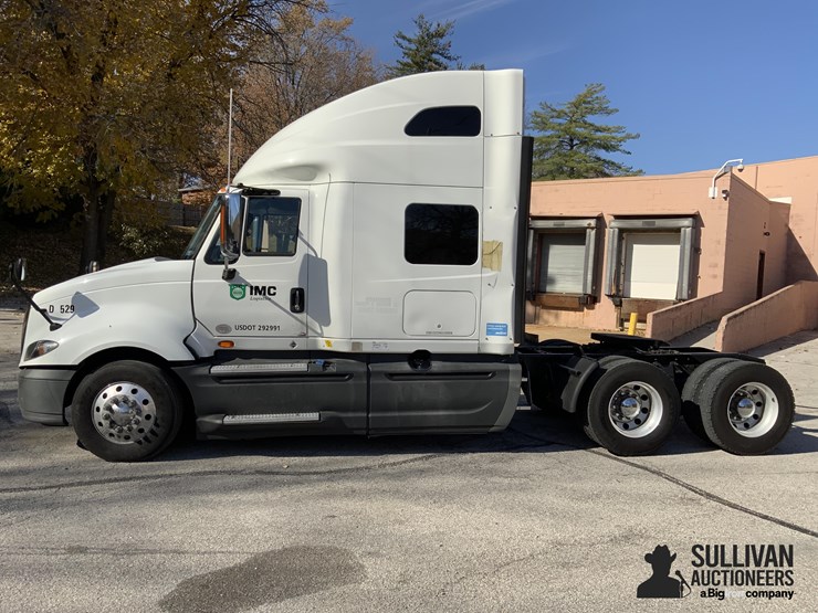 2018-international-prostar-image-8