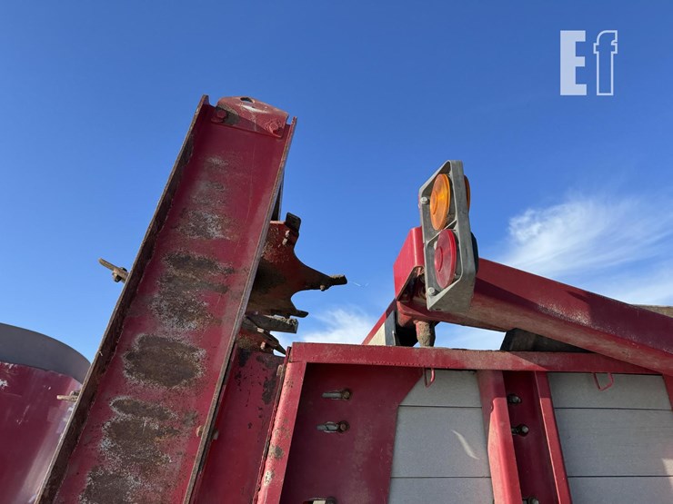 hagedorn-hydra-spread-extravert-5440-image-48