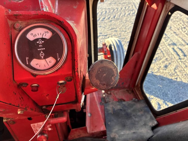 case-ih-100-image-55