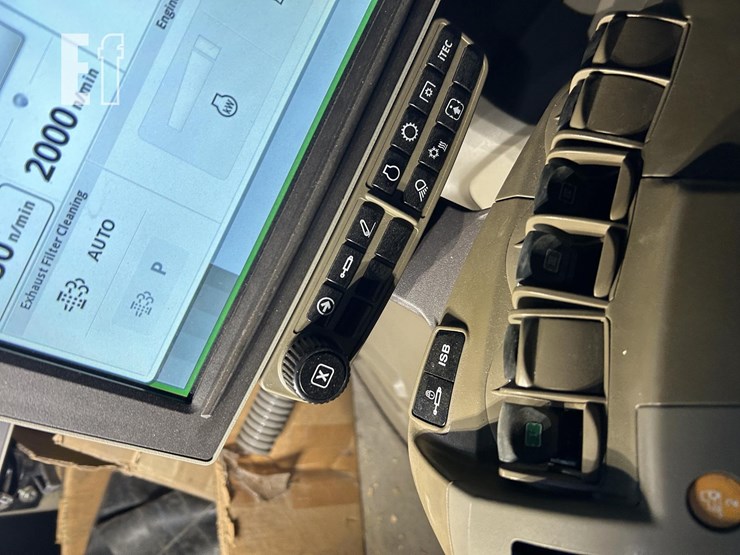 2022-john-deere-9r-590-image-72