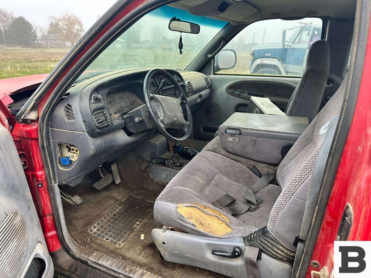 1998-dodge-1500-image-29