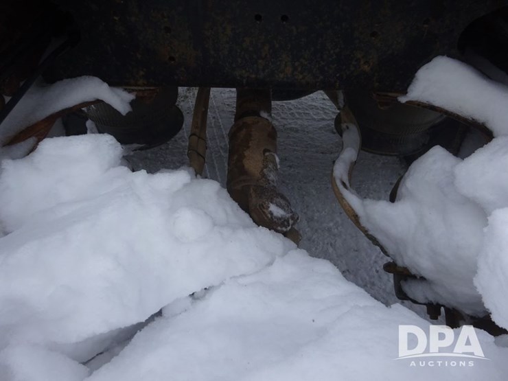 1994-freightliner-fld120-image-57