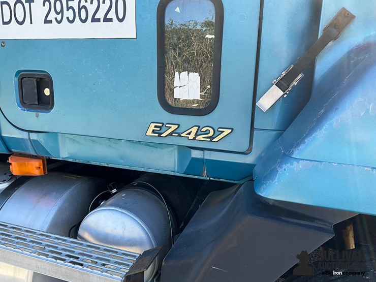 1998-mack-ch613-image-18