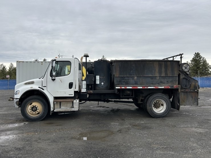 2009-freightliner-m2-s/a-asphalt-patch-truck-image-2