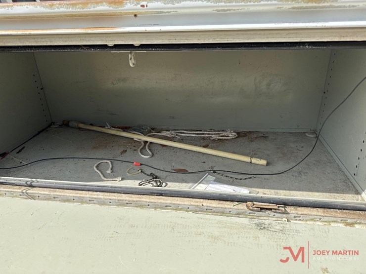 2001-ford-f350-xl-image-10