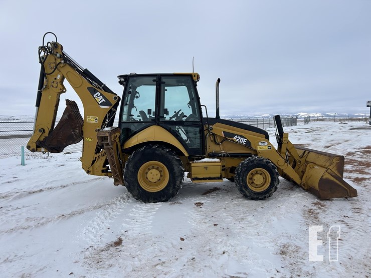 caterpillar-420e-image-8