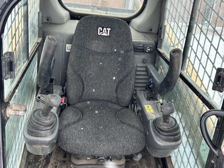 caterpillar-259d-image-43