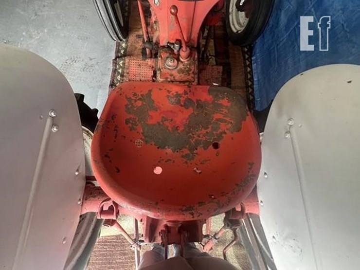 ford-tractor-image-8