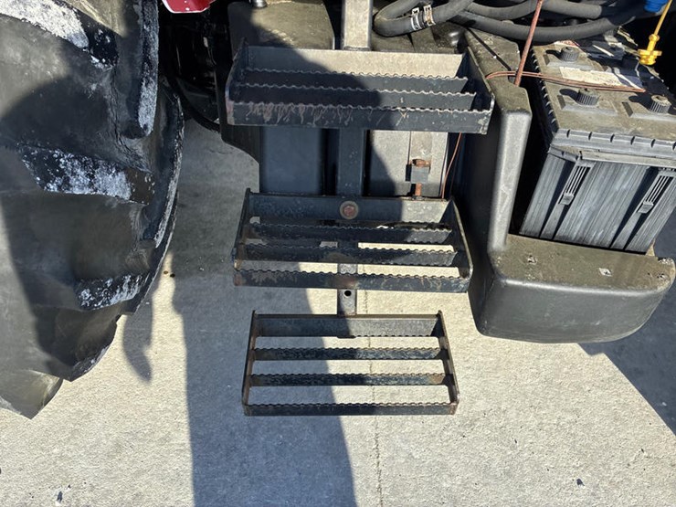 case-ih-mxm155-image-37