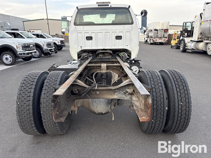 ford-f750-xlt-image-6