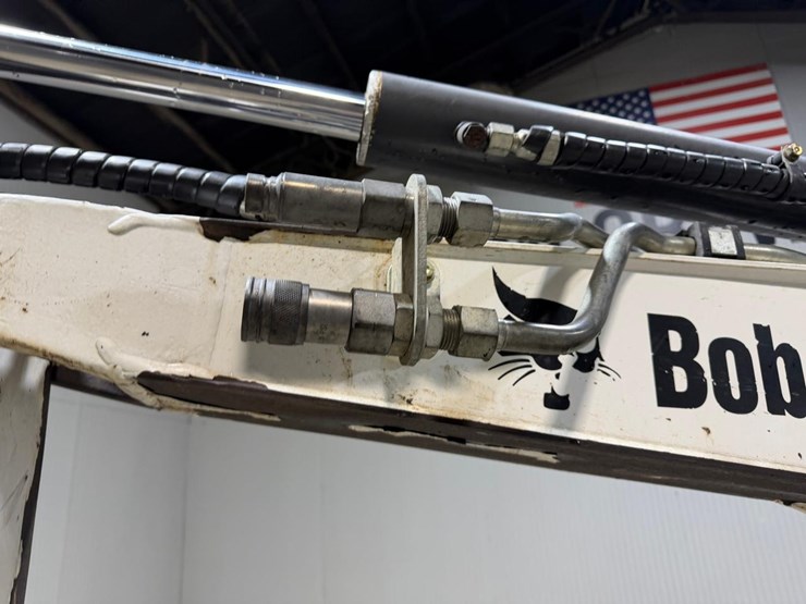 bobcat-e26-image-9