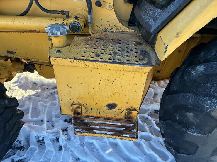 john-deere-310d-image-35