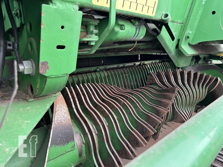 2018-john-deere-560m-image-19