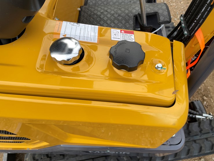 #9211-•-2025-unused-cfg-mini-excavator-image-23