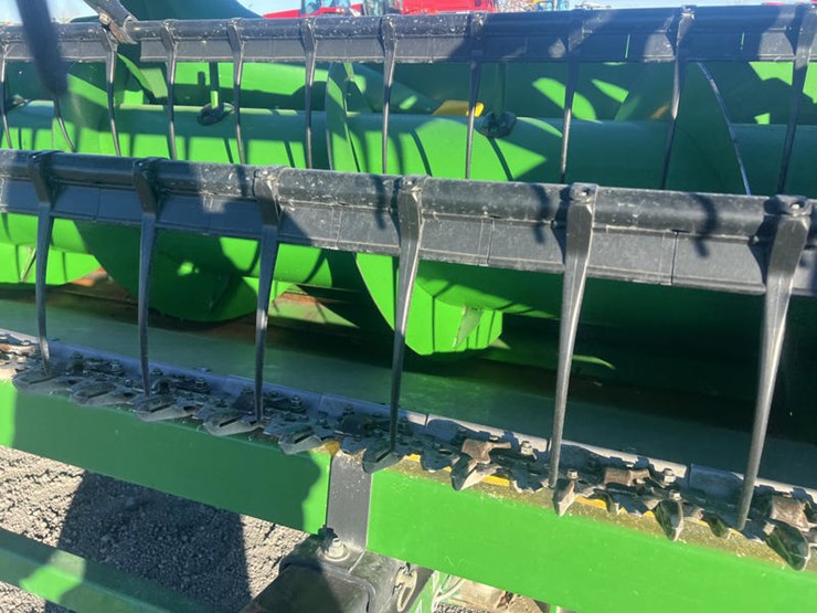 john-deere-630f-image-6