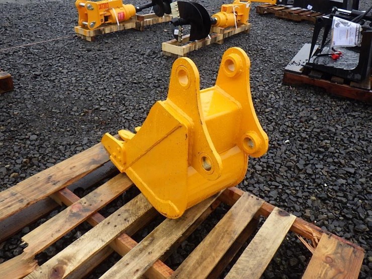 caterpillar-305-image-2