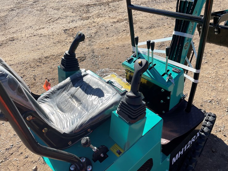 #9279-•-unused-2025-cfg-mini-excavator-image-7