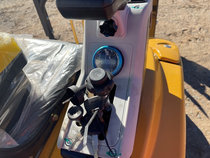 #9272-•-unused-2025-cfg-mini-excavator-image-6