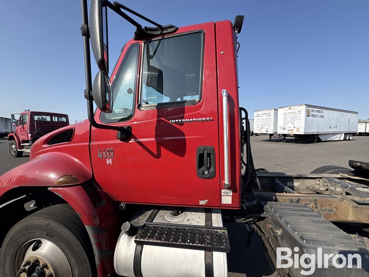 international-durastar-4400-image-20