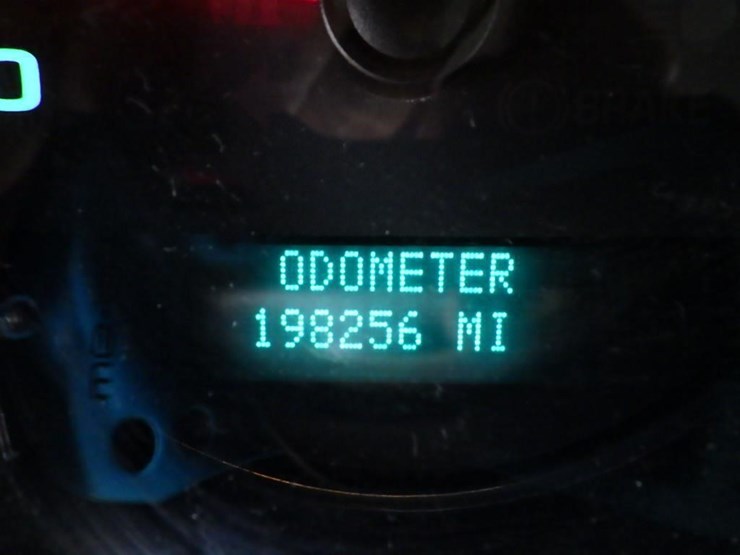 chevrolet-2500hd-image-21