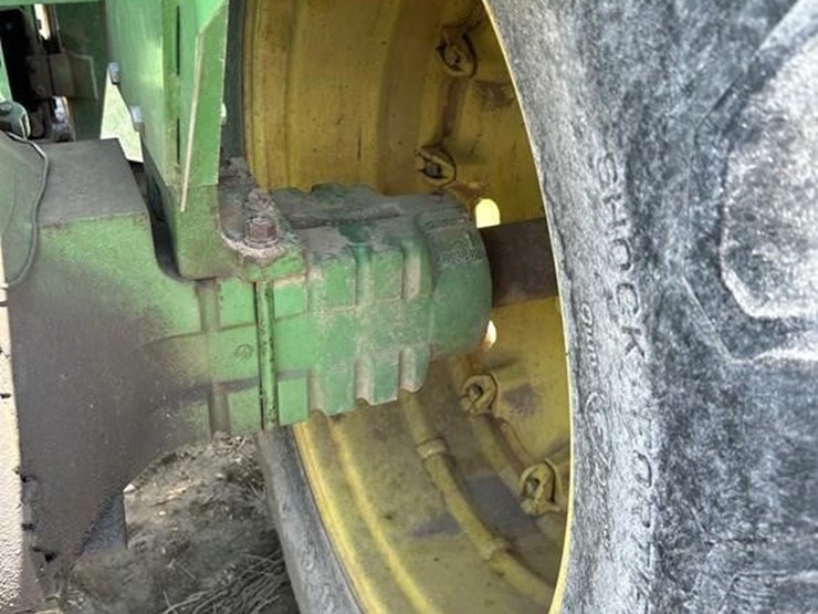 1977-john-deere-8630-image-22