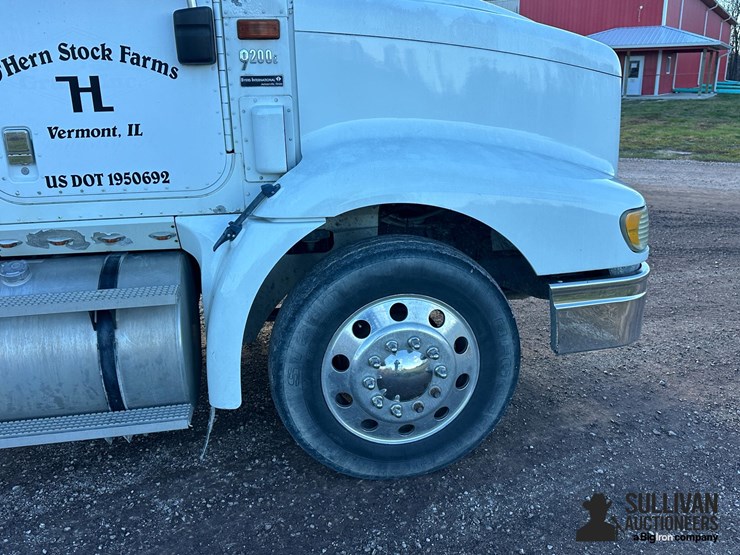 2003-international-9200i-image-12