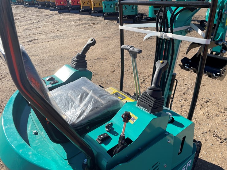 #9282-•-unused-2025-cfg-mini-excavator-image-7