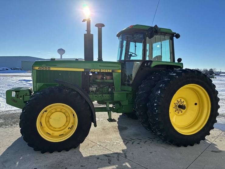 john-deere-4555-image-11
