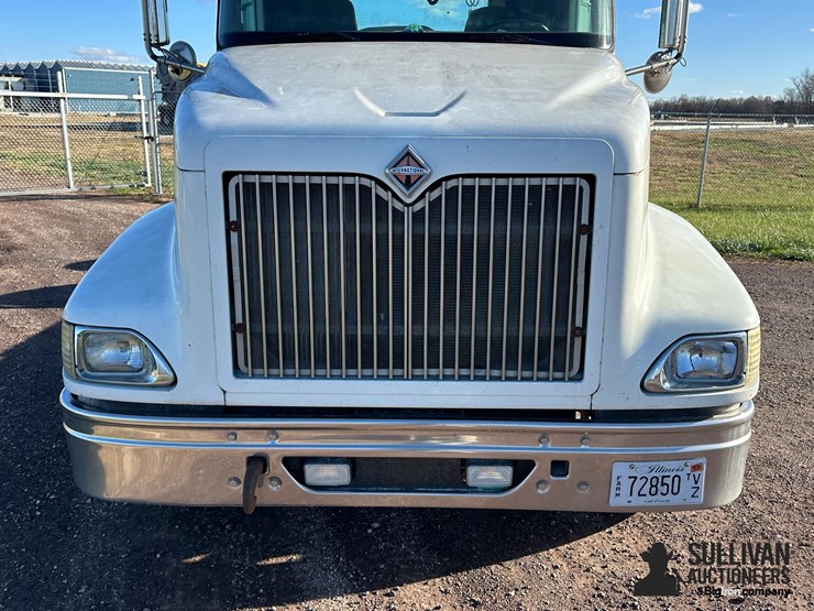 2003-international-9200i-image-19