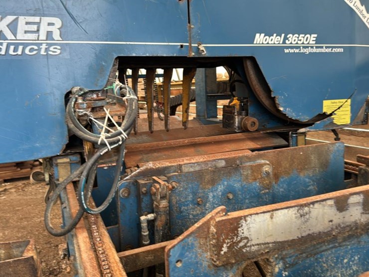 #166-•-2012-baker-dominator-stationary-bandmill-image-13