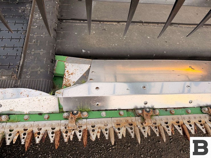 2022-john-deere-hd35r-image-17