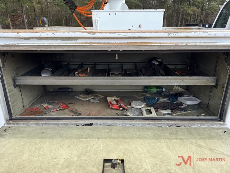 2001-ford-f350-xl-image-16