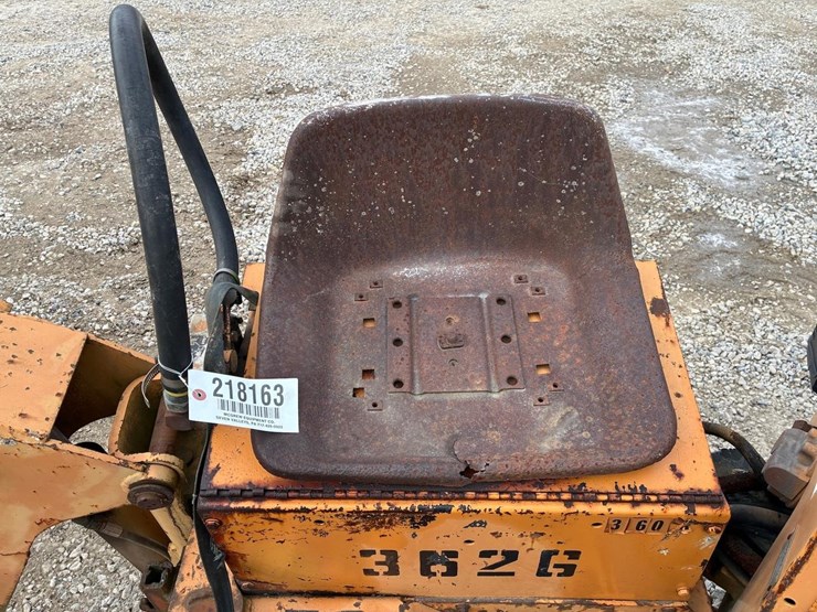 case-maxi-sneaker-image-14