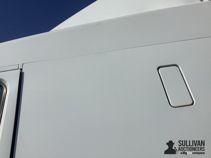 2020-volvo-vnr-t/a-truck-tractor-image-16