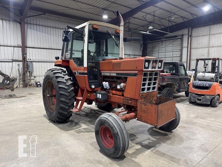 international-986-image-2