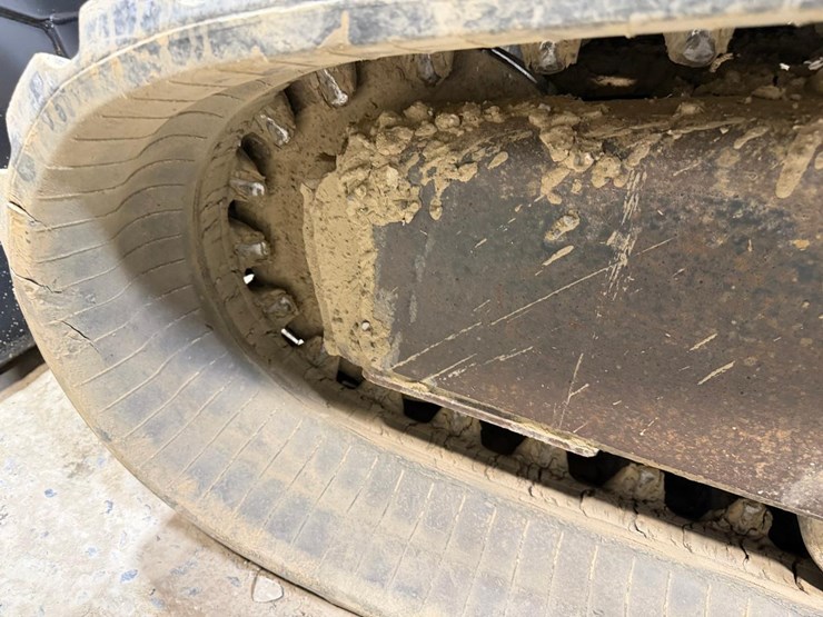 bobcat-t770-image-13