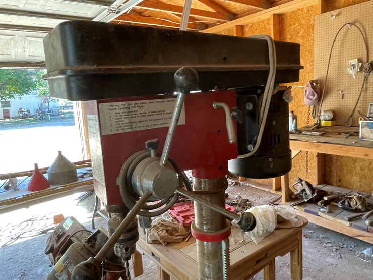 #3690-•-16-speed-drill-press-image-8