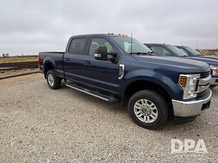 2018-ford-f250-image-3