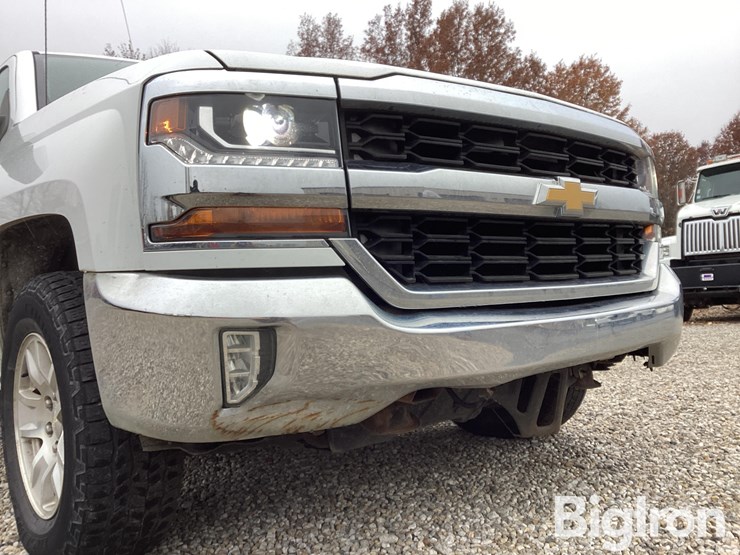 2016-chevrolet-silverado-1500-lt-image-10