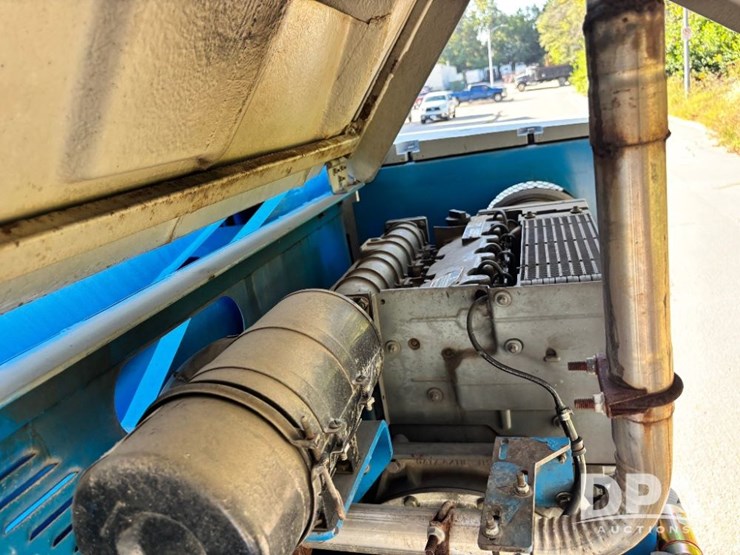 1997-genie-s60-image-42