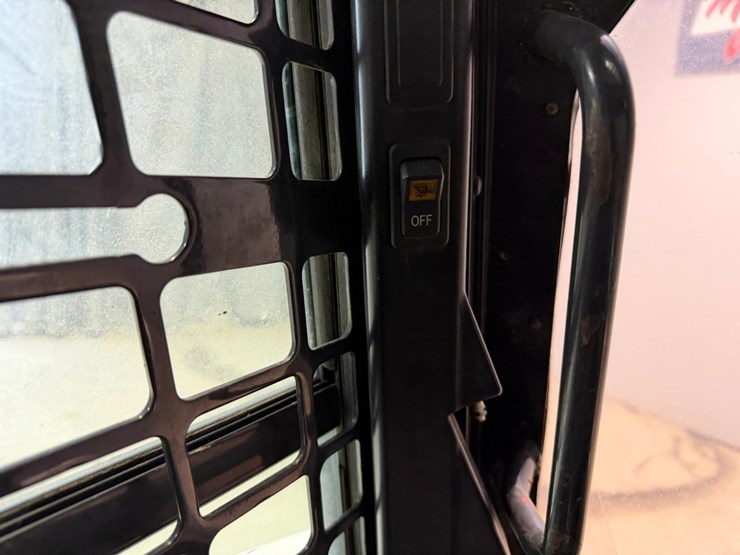 bobcat-t770-image-25