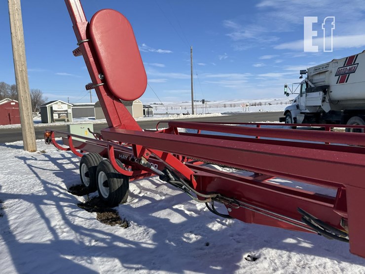 2023-proag-hay-hiker-900-image-52