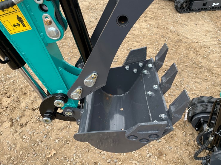 #9216-•-2025-unused-cfg-mini-excavator-image-8