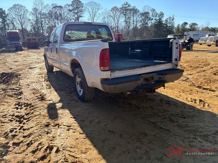 ford-f250-xl-image-5