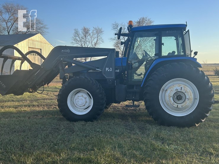 2003-new-holland-tm120-image-22