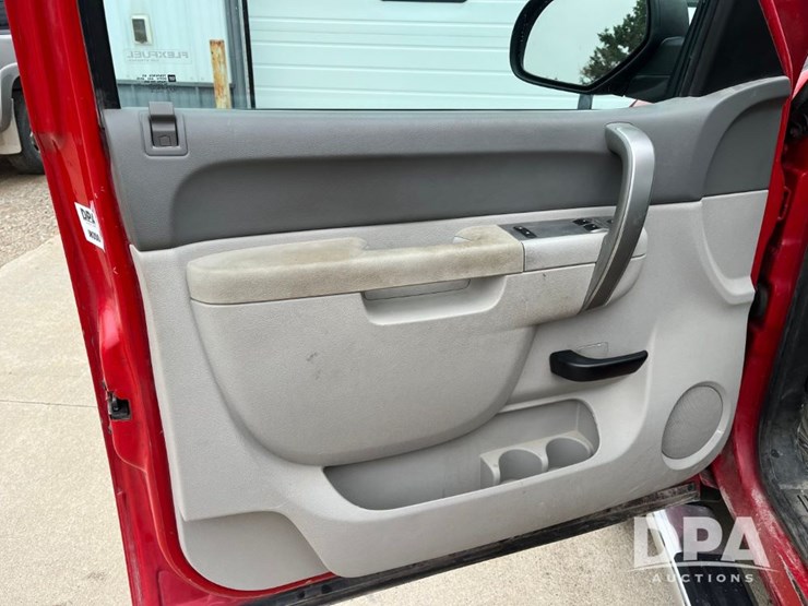 chevrolet-2500hd-image-37