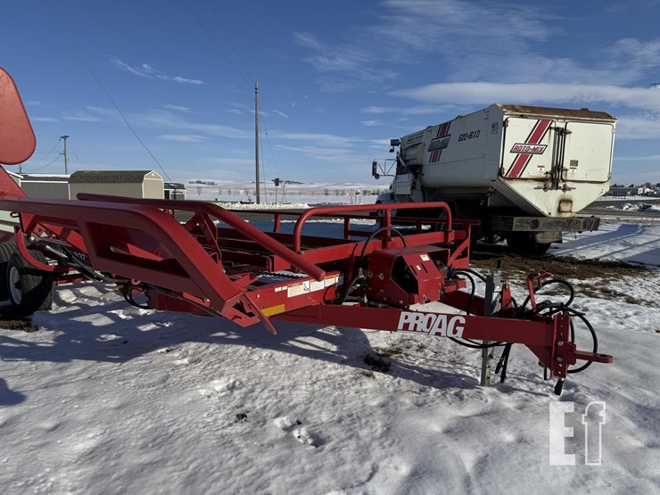 2023-proag-hay-hiker-900-image-3