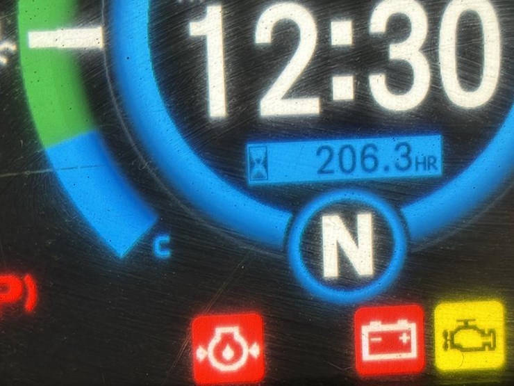 #112-•-2021-clark-s25cl-forklift-image-11