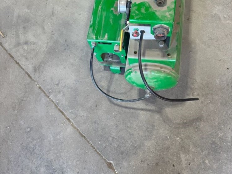 john-deere-planter-air-compressor-(jm712)-image-3